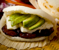 ¿Cuántas calorías tiene una arepa?
